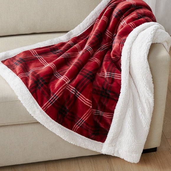Plaid Plush Reversible Sherpa Throw - Picture 9 of 10